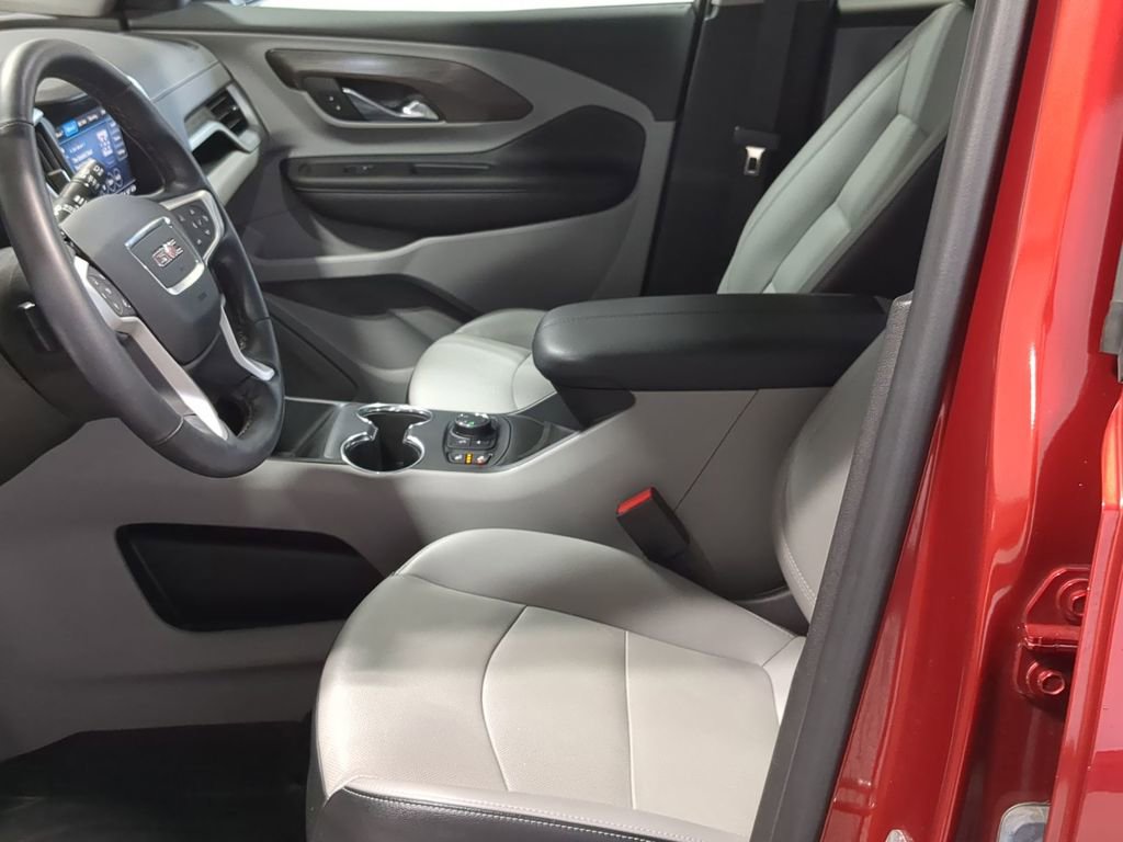 Used 2023 GMC Terrain SLT w/ LPO, Floor Liner Package AWD/4WD image 20