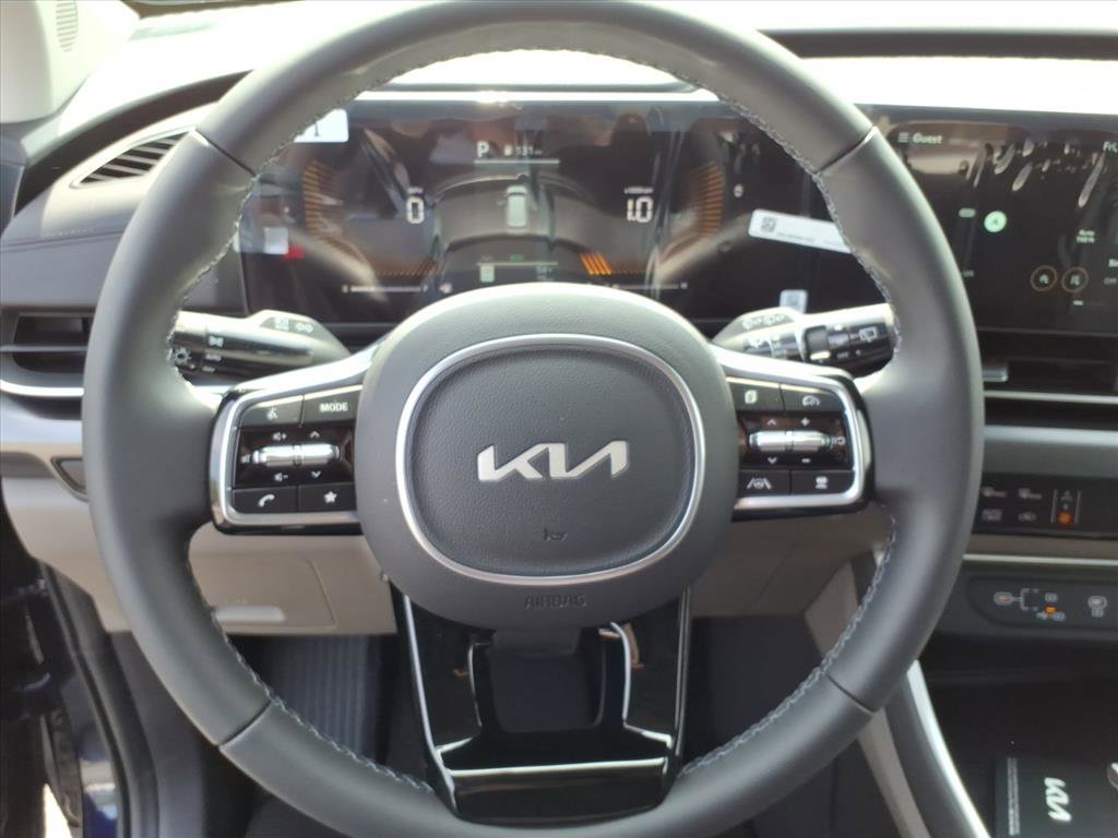 New 2026 Kia Carnival image 20