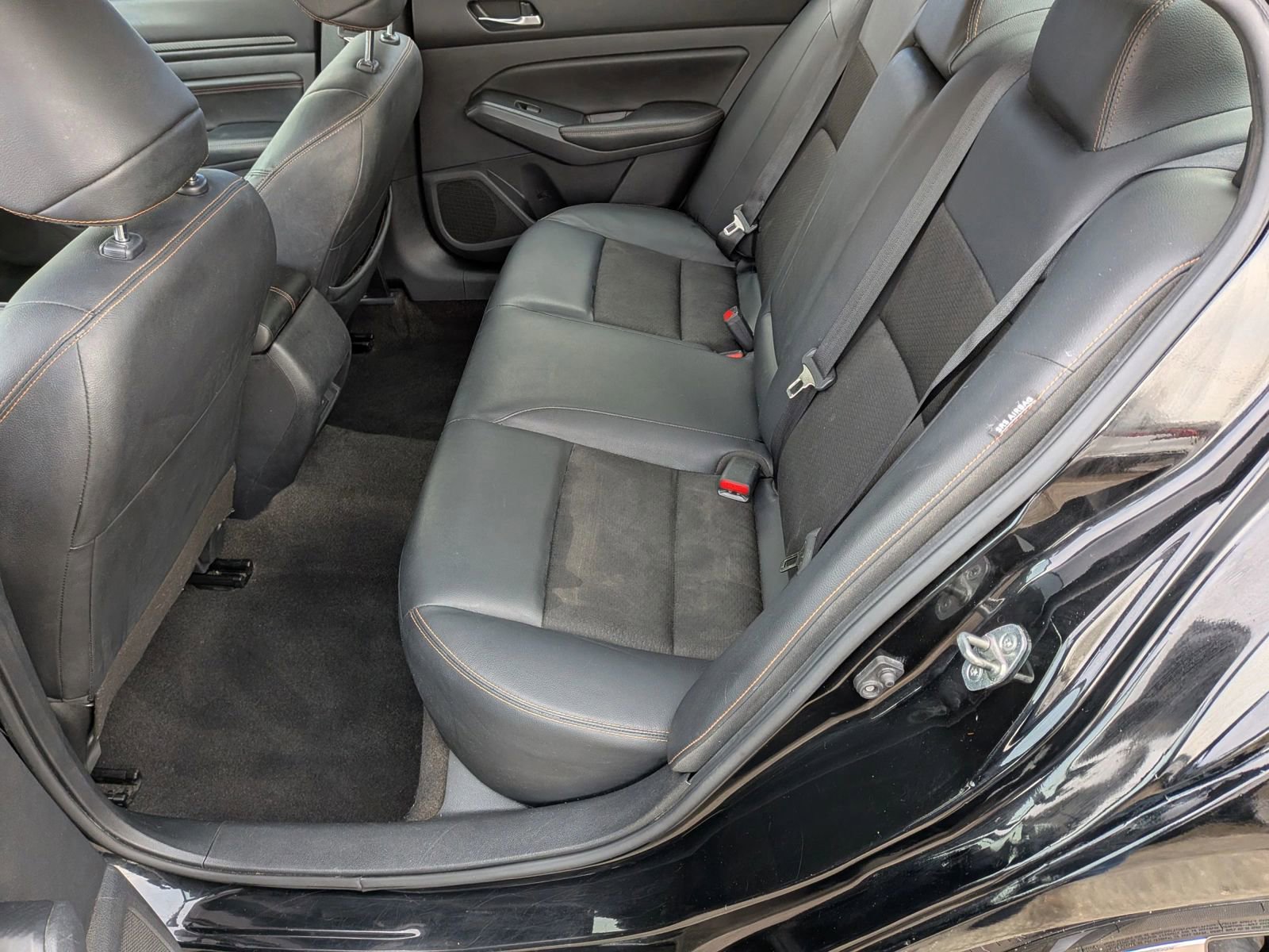 Used 2022 Nissan Altima 2.0 SR image 23