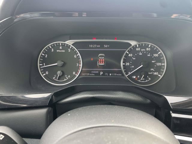 Used 2025 Nissan Pathfinder SV image 17