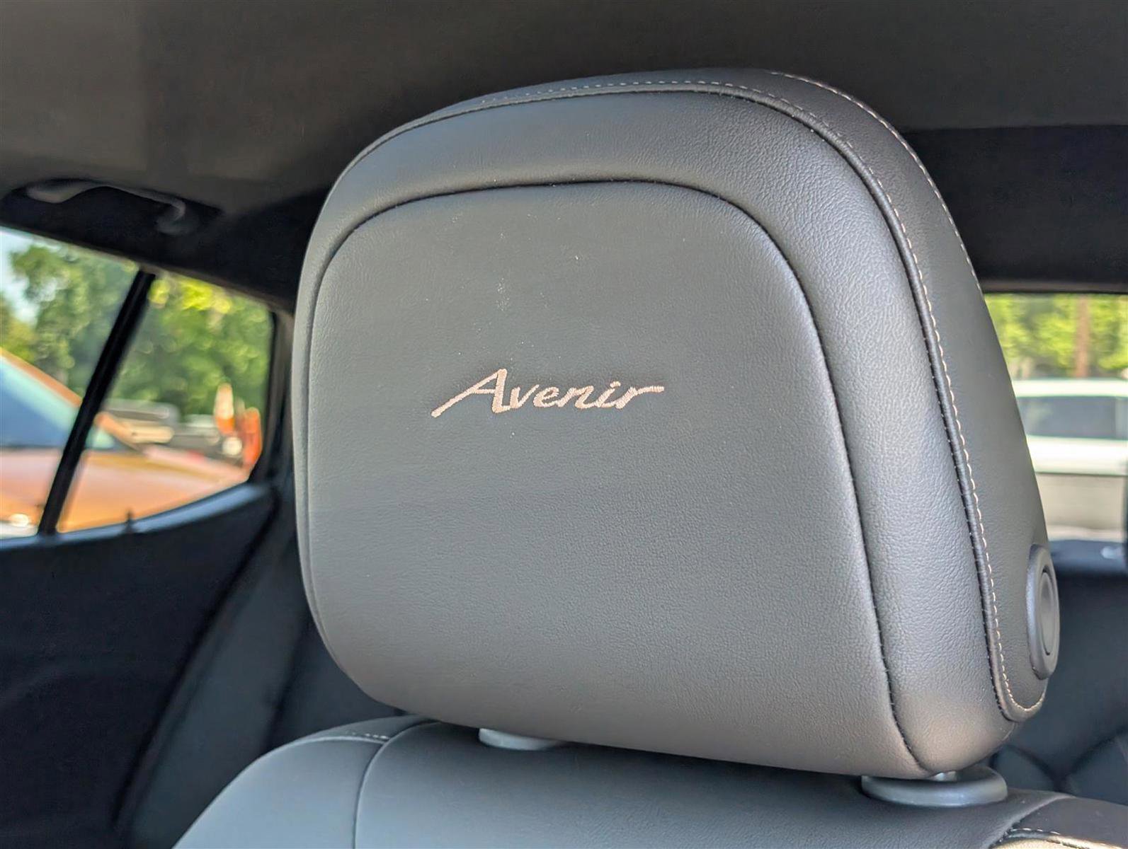 New 2025 Buick Envista Avenir image 18