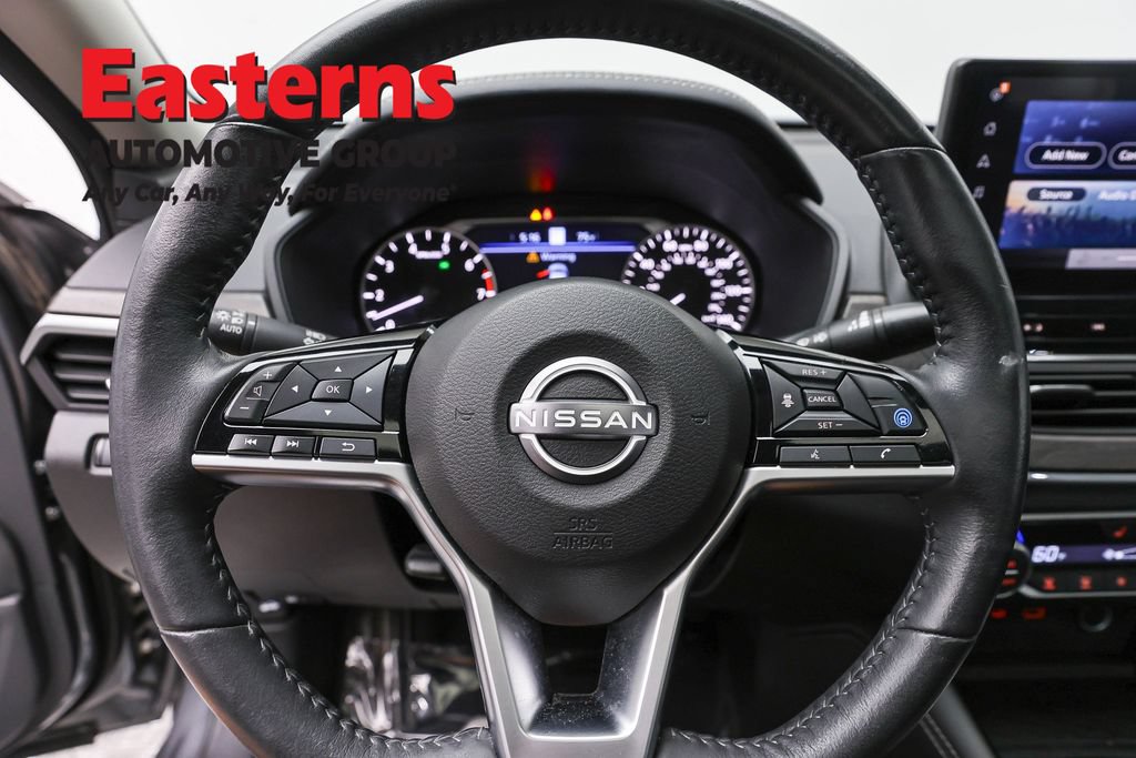 Used 2023 Nissan Altima 2.5 SL AWD/4WD image 10