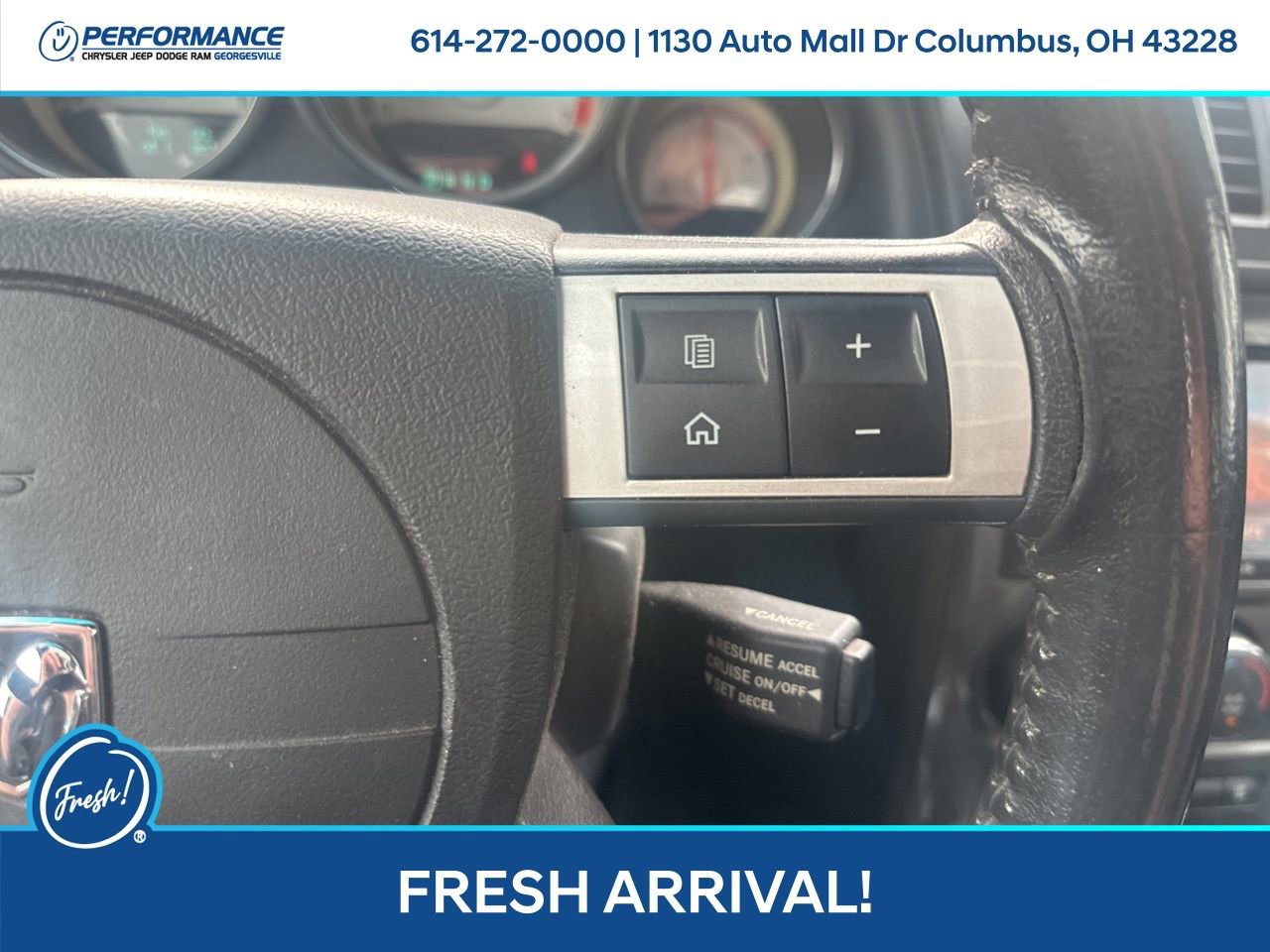 Used 2010 Dodge Challenger R/T image 17