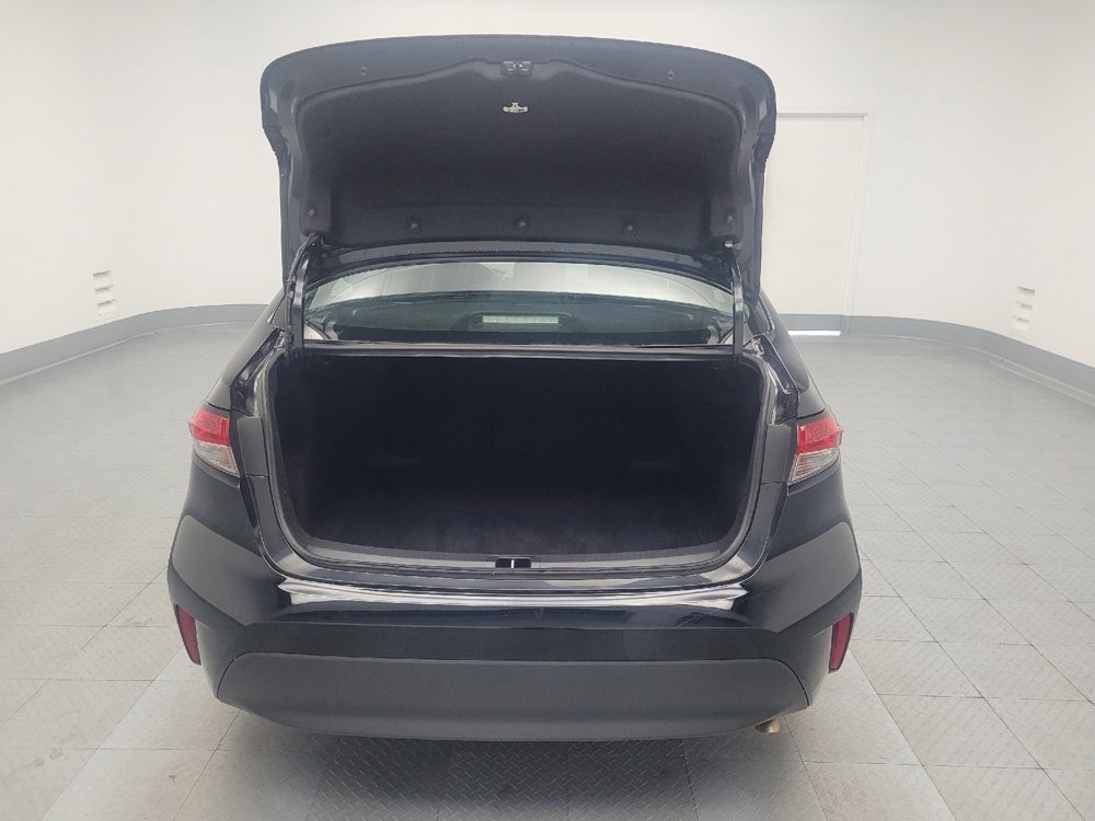 Used 2023 Toyota Corolla LE image 29