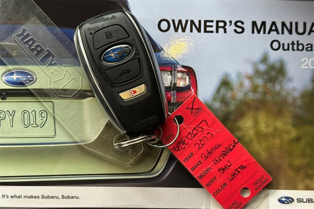 Certified 2023 Subaru Outback Limited image 13