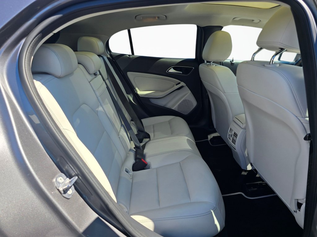 Used 2019 Mercedes-Benz GLA 250 image 24