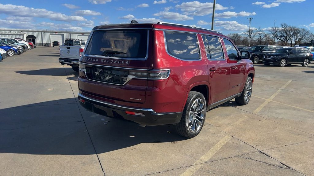 Used 2024 Jeep Grand Wagoneer Series III w/ Rear Seat Video Group 1 image 7