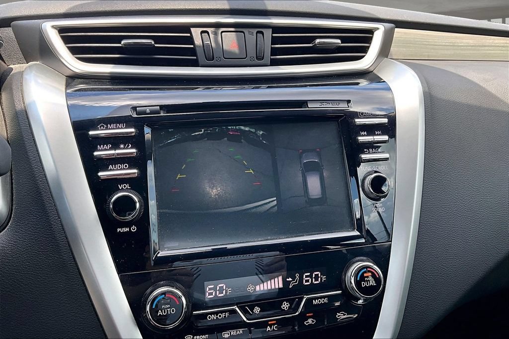 Used 2017 Nissan Murano Platinum w/ Platinum Technology Package FWD image 21