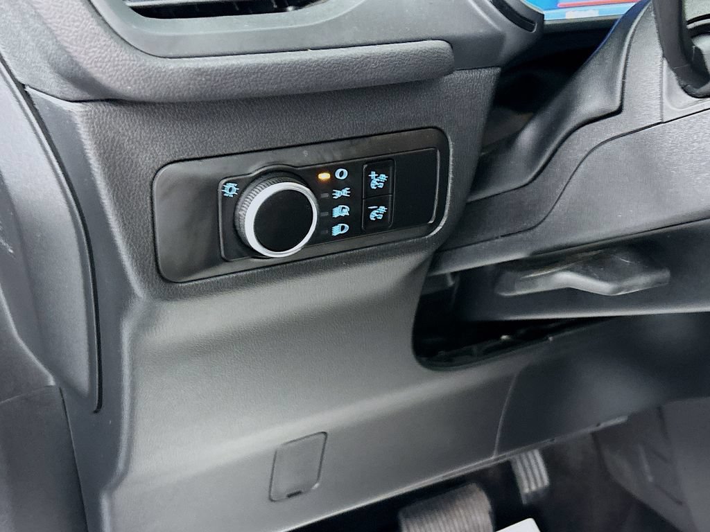 Used 2025 Ford Escape ST-Line FWD image 10