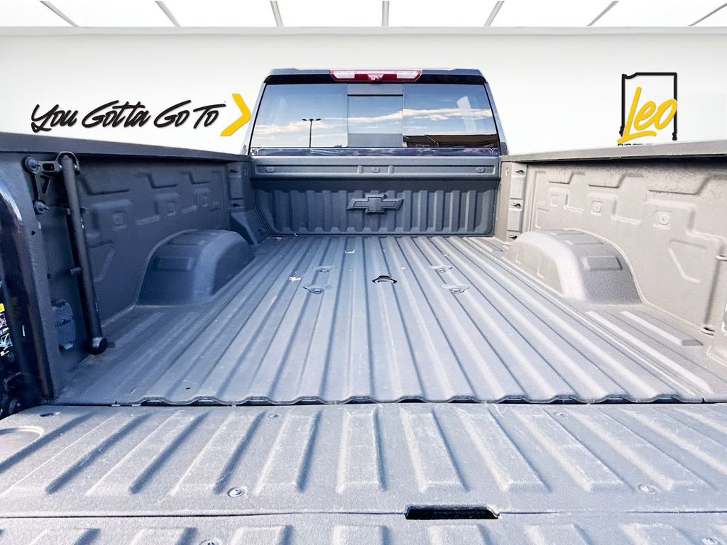 Used 2024 Chevrolet Silverado 2500 LTZ w/ LTZ Plus Package AWD/4WD image 28
