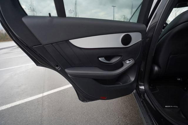 Used 2022 Mercedes-Benz GLC 300 image 17