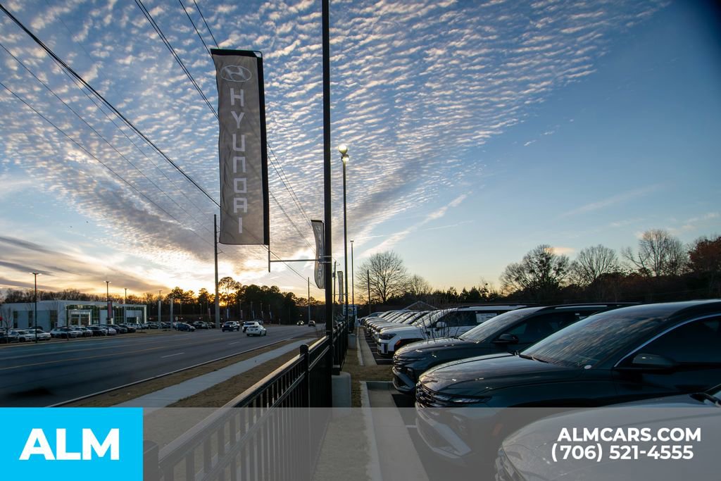 Used 2024 Mercedes-Benz EQS 580 4MATIC Sedan w/ Winter Package image 40