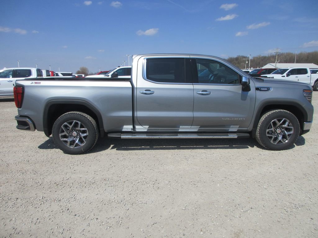New 2026 GMC Sierra 1500 SLT w/ SLT Premium Plus Package image 3