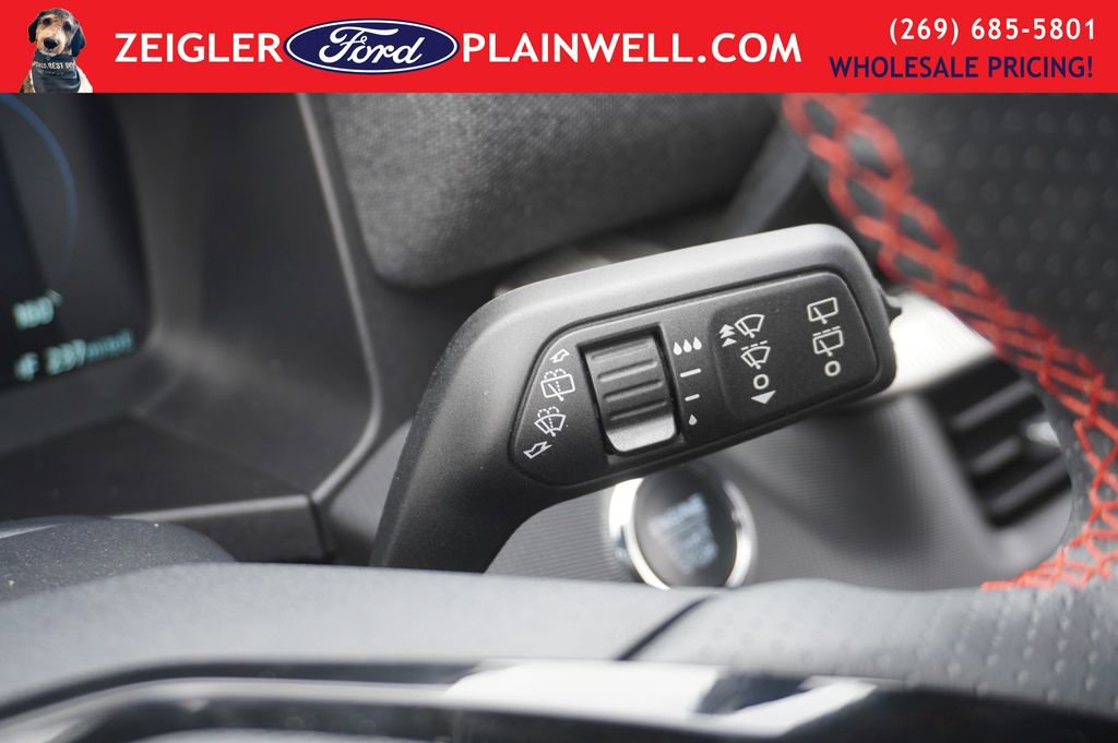 Used 2025 Ford Explorer ST-Line w/ ST-Line Street Pack image 29