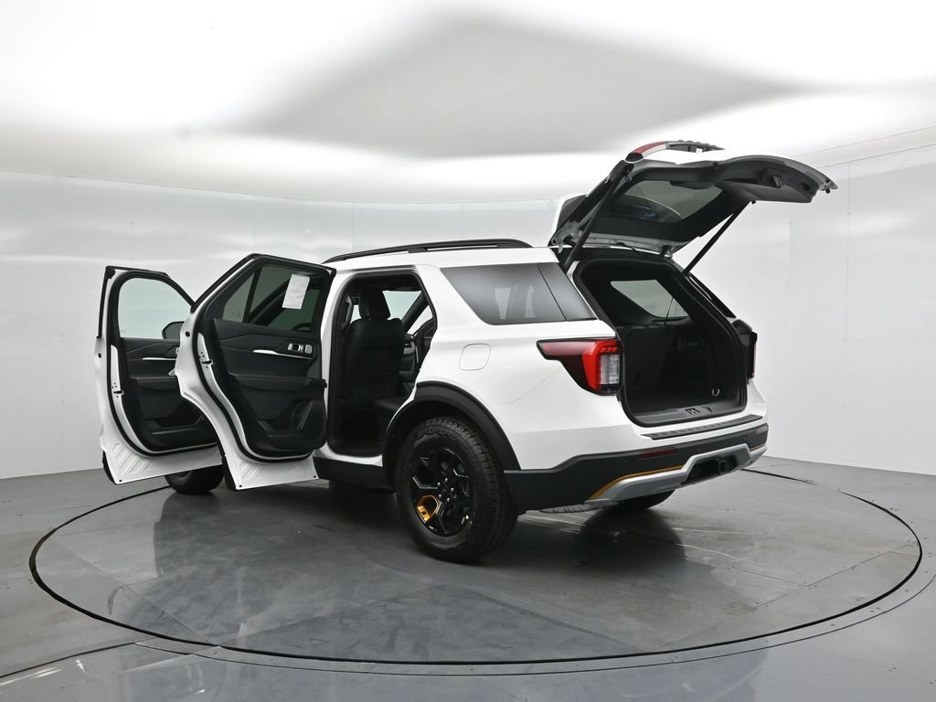 New 2026 Ford Explorer Tremor w/ Tremor Ultimate Package AWD/4WD image 35