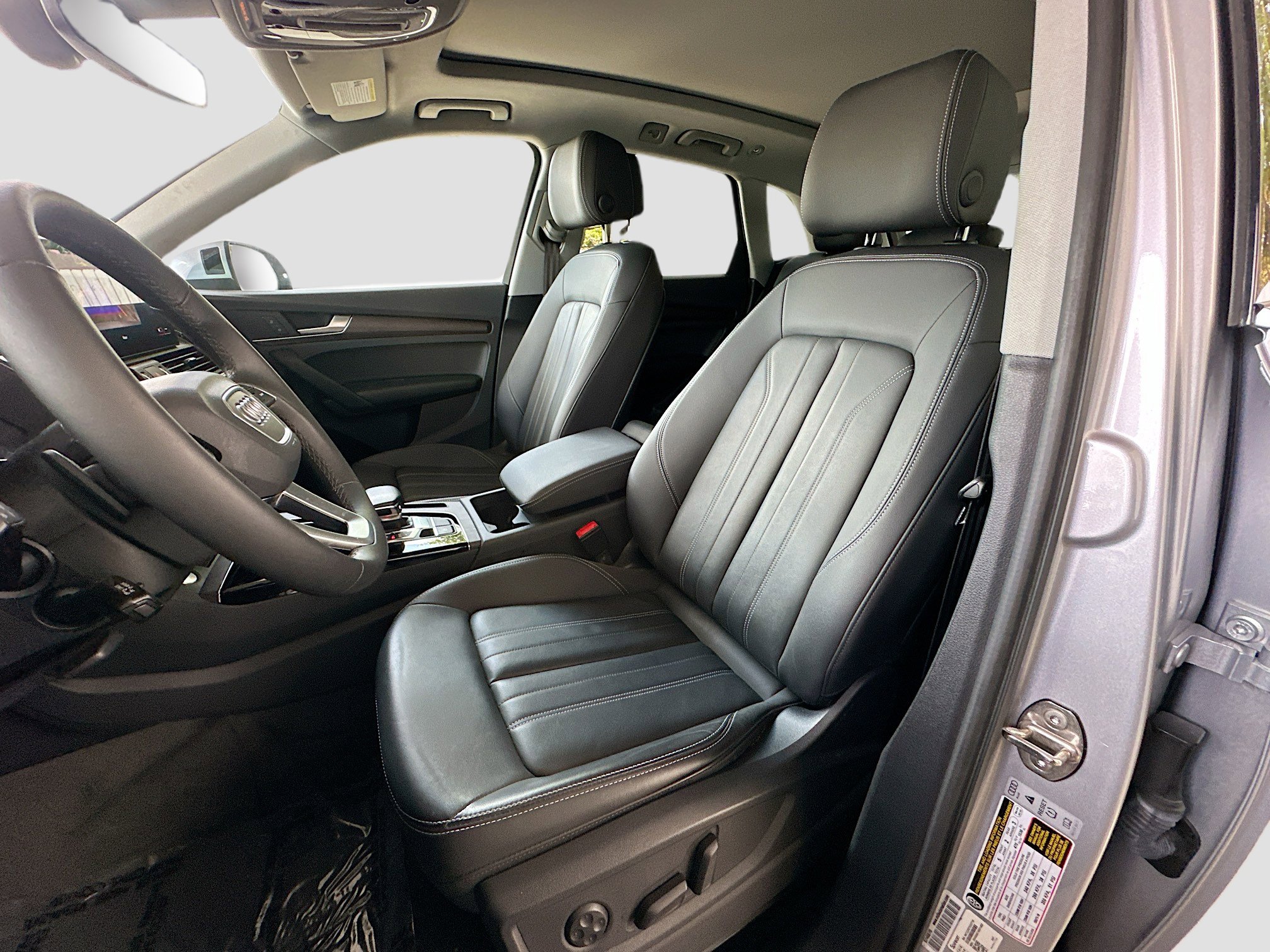 Used 2023 Audi Q5 2.0T Premium w/ Convenience Package image 20