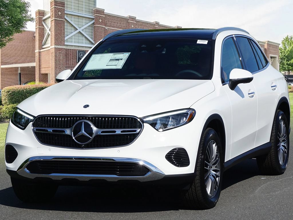 Certified 2026 Mercedes-Benz GLC 300 image 4
