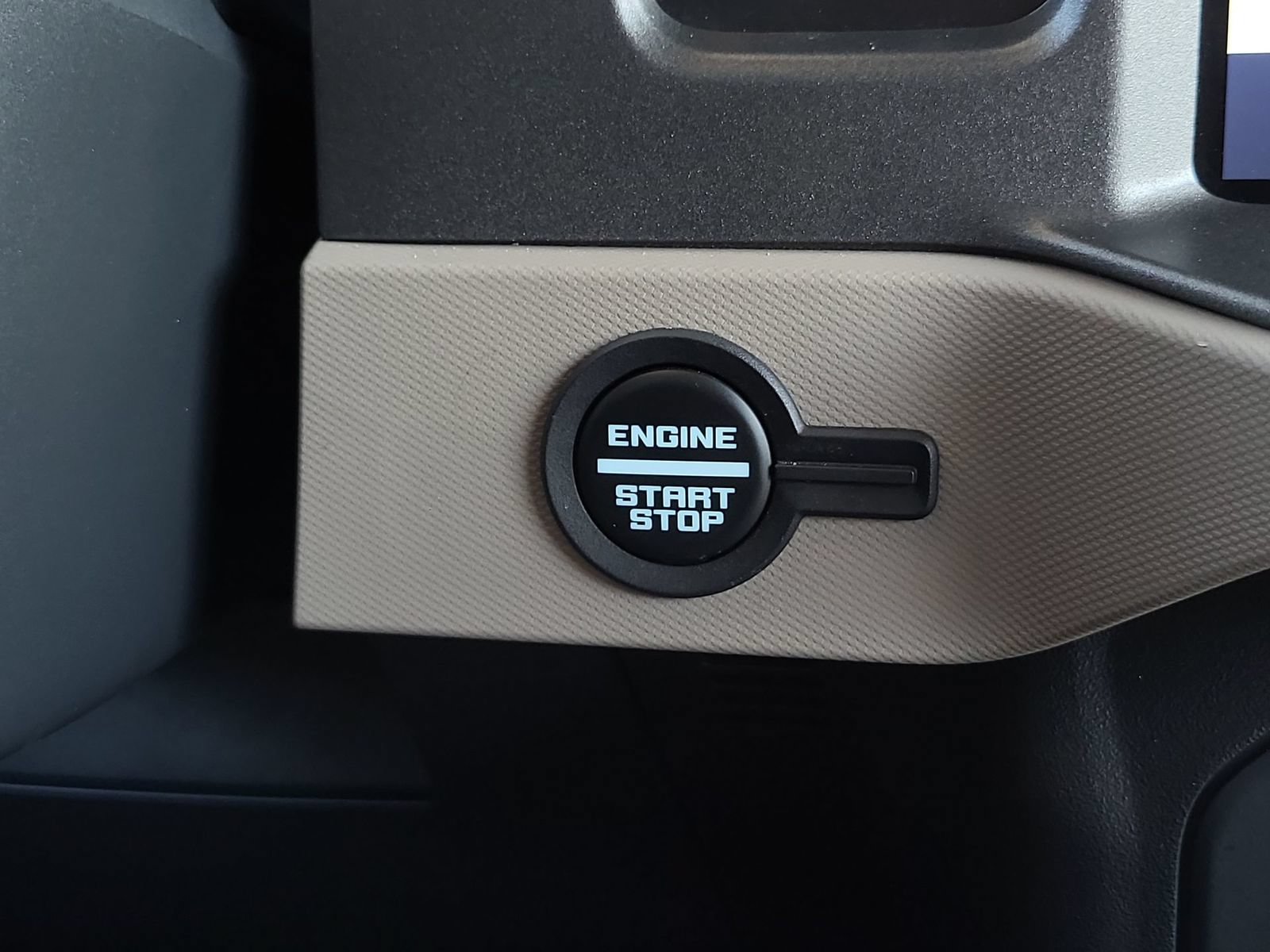 Used 2024 Ford Bronco Wildtrak AWD/4WD image 17