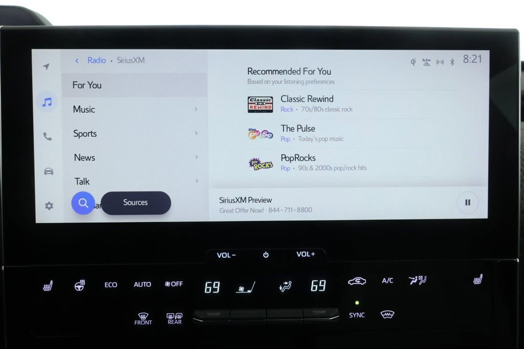 Used 2023 Subaru Solterra AWD image 16