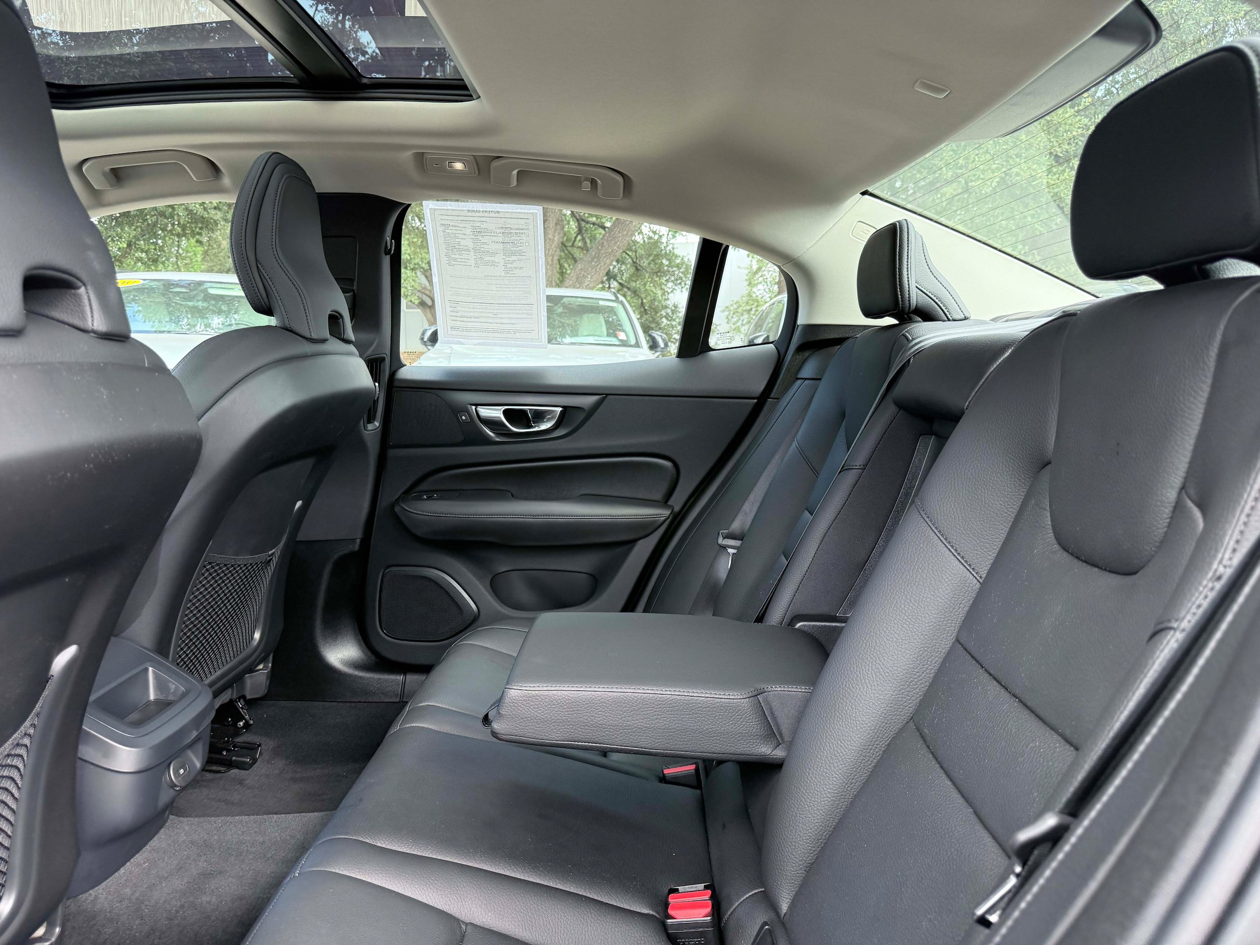 Certified 2025 Volvo S60 B5 Plus w/ Protection Package Premier FWD image 15