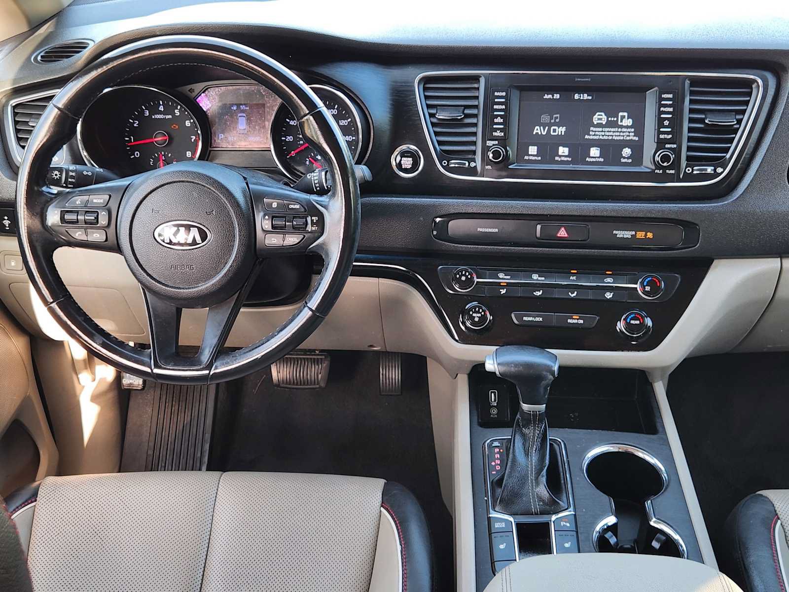 Used 2020 Kia Sedona EX FWD image 24