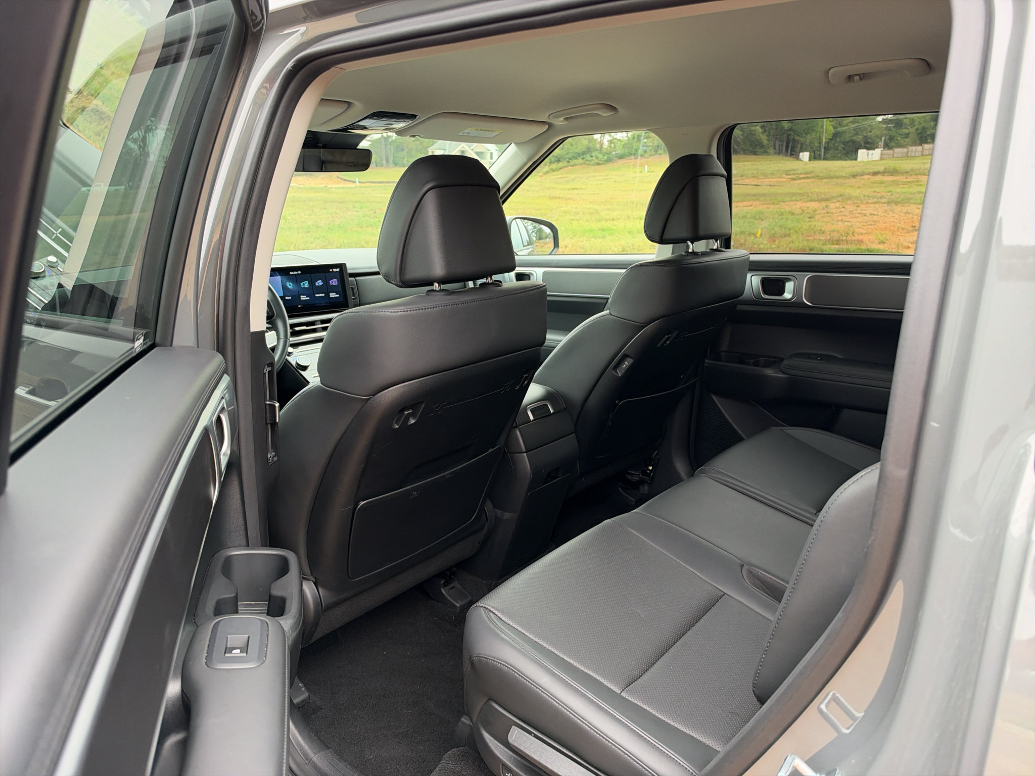 Used 2026 Hyundai Santa Fe SEL FWD image 14