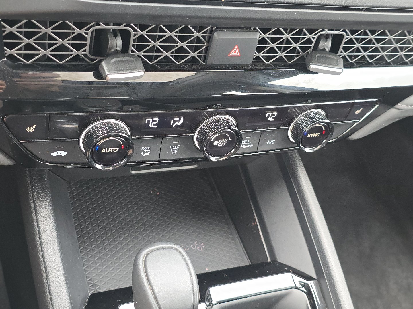 Used 2024 Honda Accord EX-L image 30