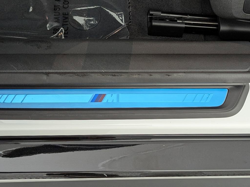 Used 2025 BMW i4 xDrive40i w/ M Sport Package image 14