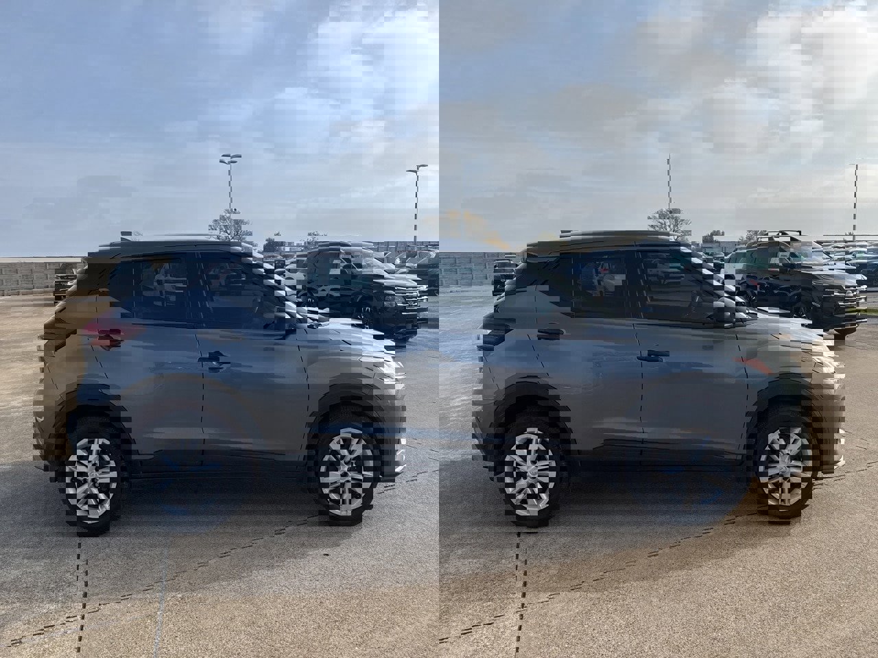 Certified 2024 Nissan Kicks S image 7