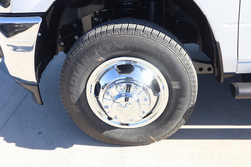 New 2026 RAM 3500 Tradesman image 17