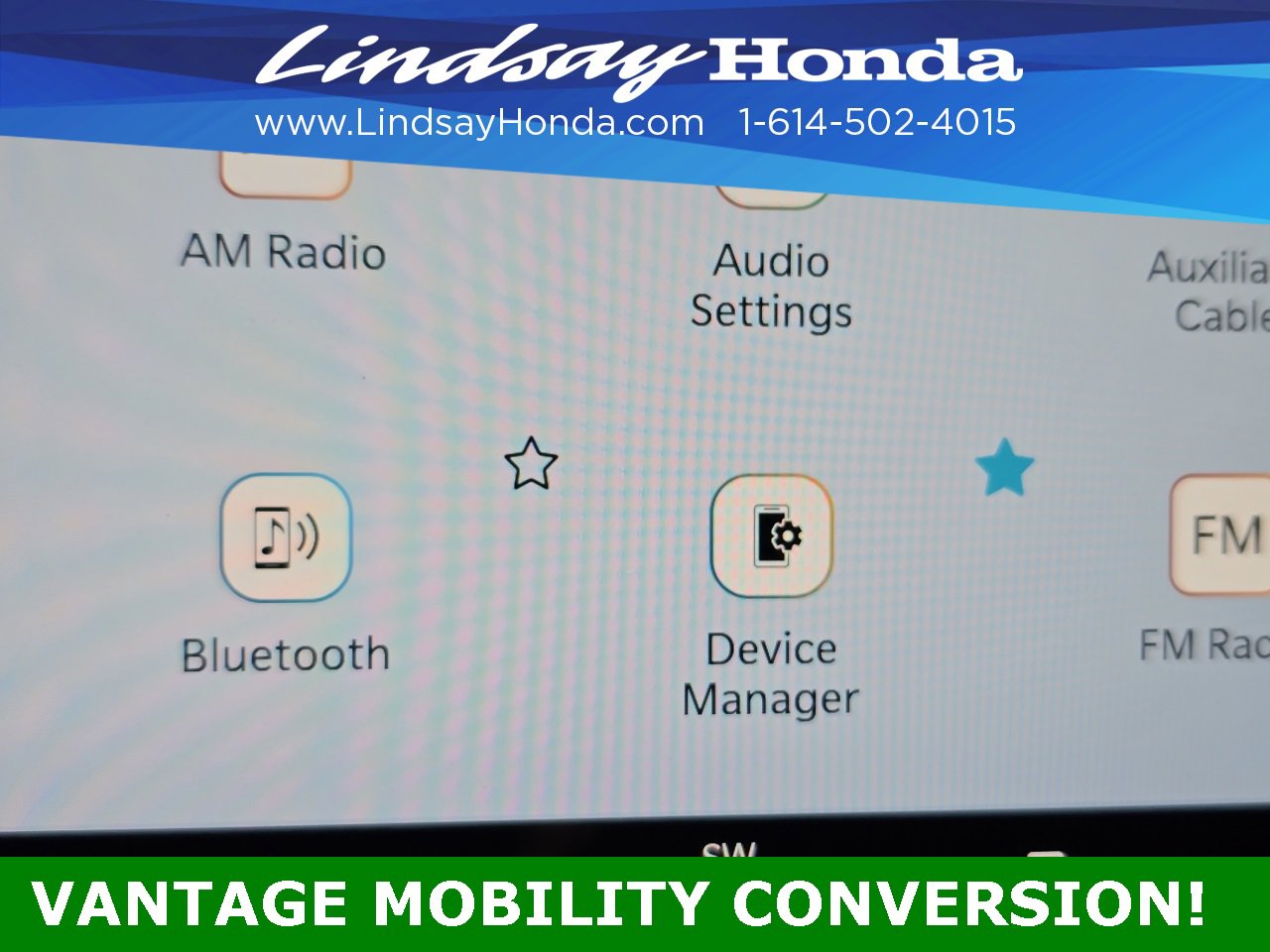 Used 2022 Chrysler Voyager LX image 17