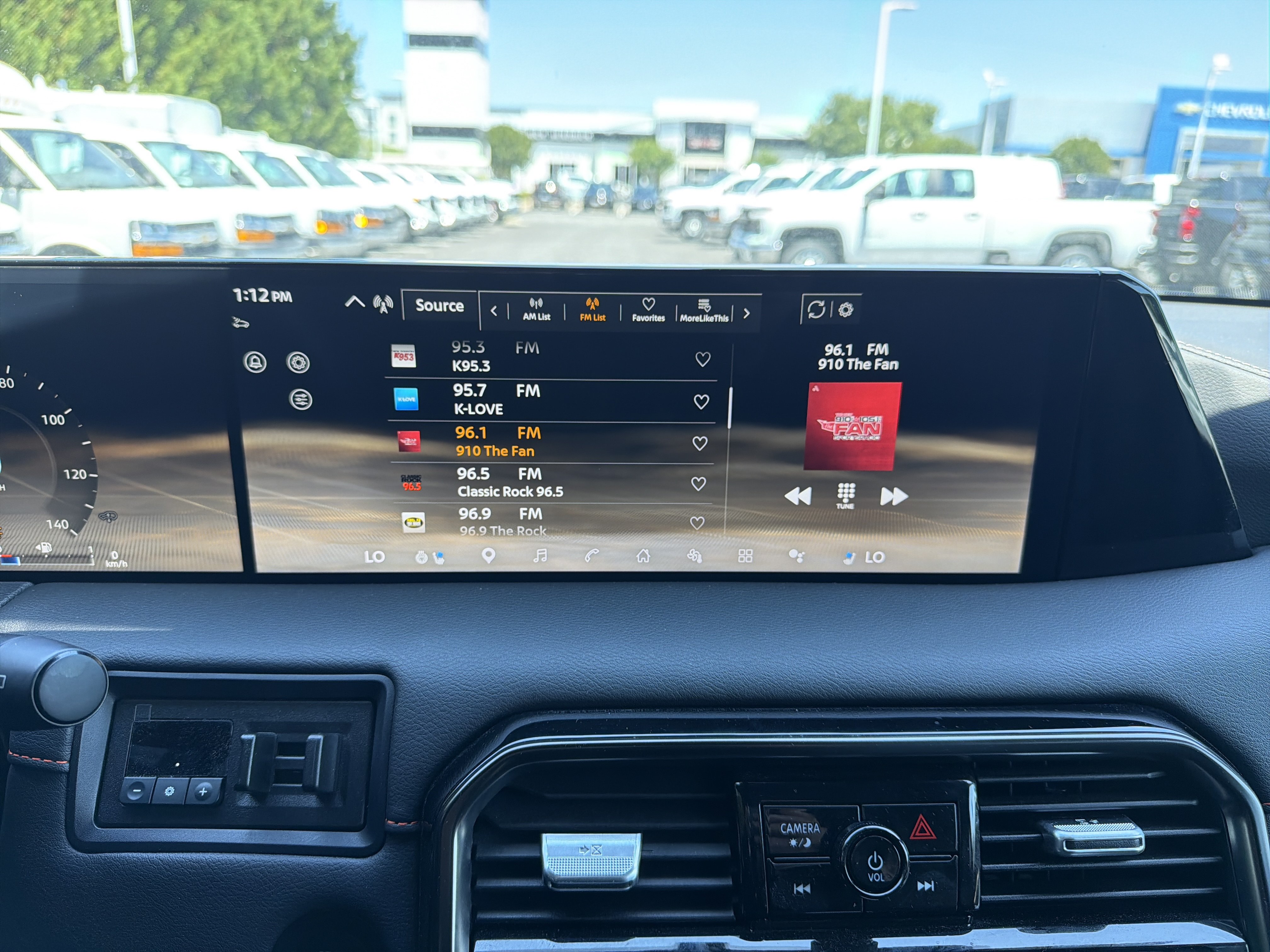 Used 2025 Nissan Armada PRO-4X w/ Pro-4X Premium Package AWD/4WD image 23