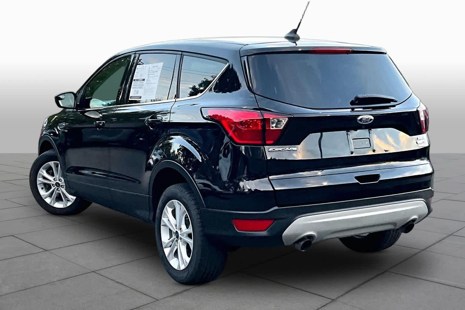 Used 2019 Ford Escape SE AWD/4WD image 12