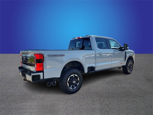 New 2026 Ford F250 4x4 Crew Cab Super Duty image 3