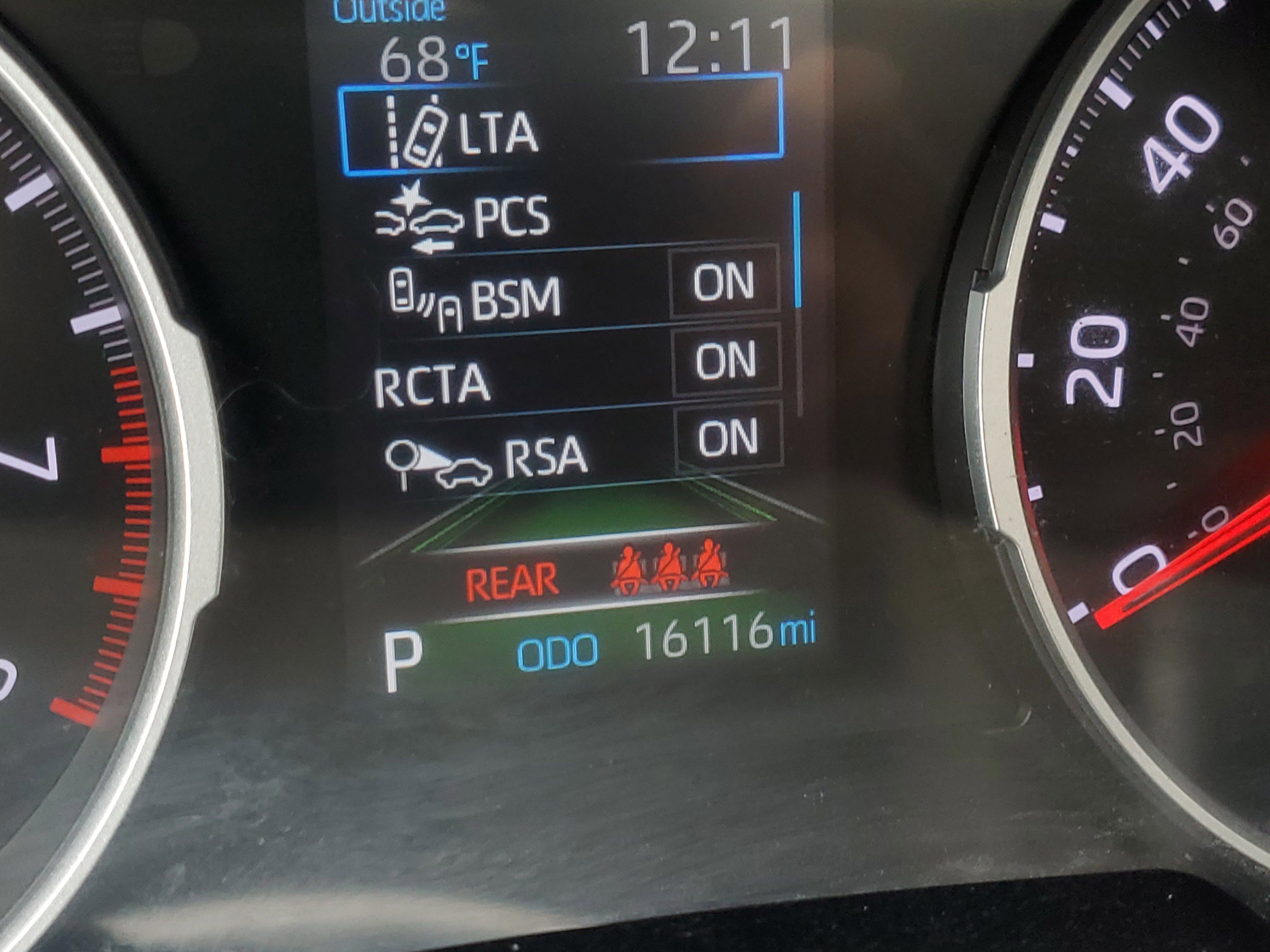 Certified 2022 Toyota RAV4 XLE w/ Convenience Package image 26