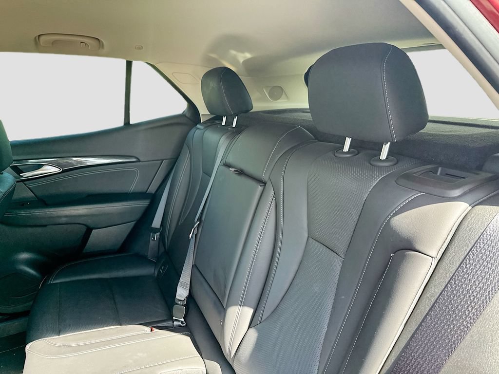 Used 2023 Buick Envision Essence AWD/4WD image 22