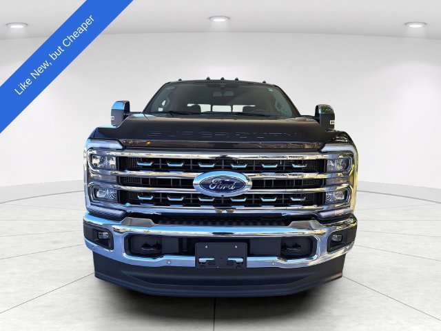 Certified 2025 Ford F350 Lariat w/ Lariat Ultimate Package AWD/4WD image 2