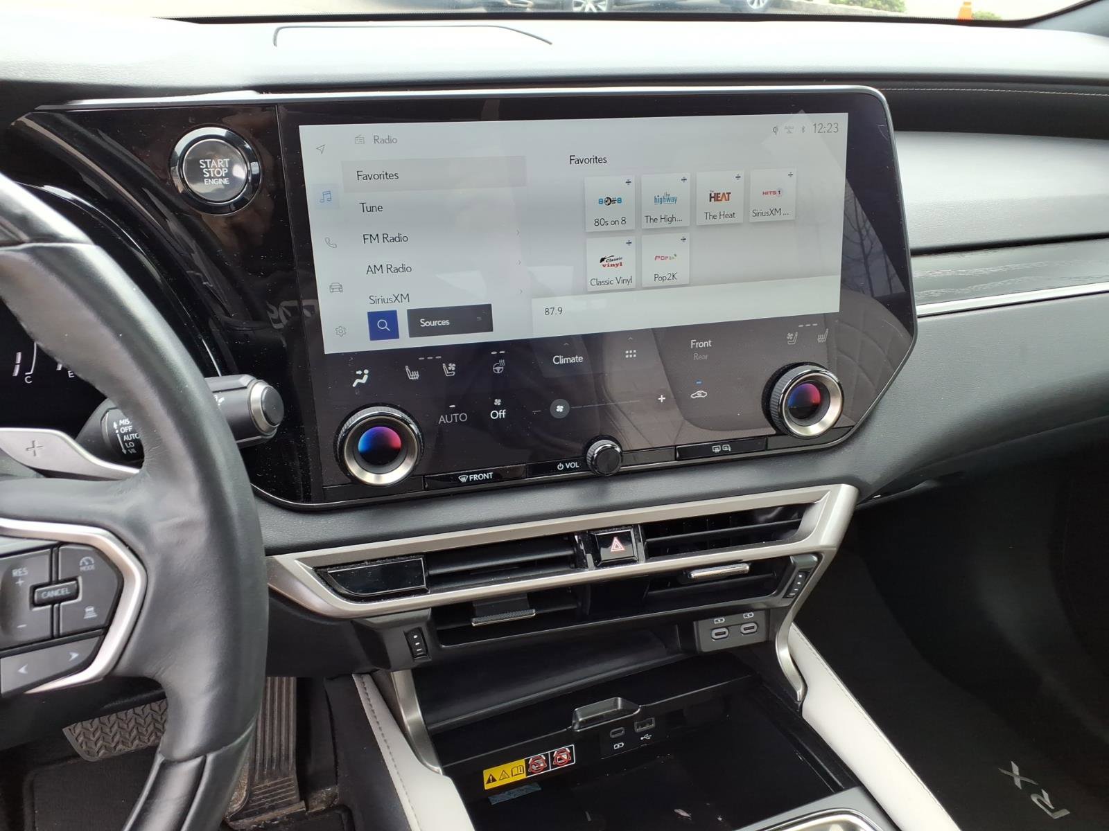 Used 2023 Lexus RX 350 Premium w/ Accessory Package (Z1) AWD/4WD image 9