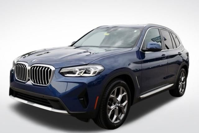 Used 2024 BMW X3 sDrive30i w/ Premium Package RWD image 5
