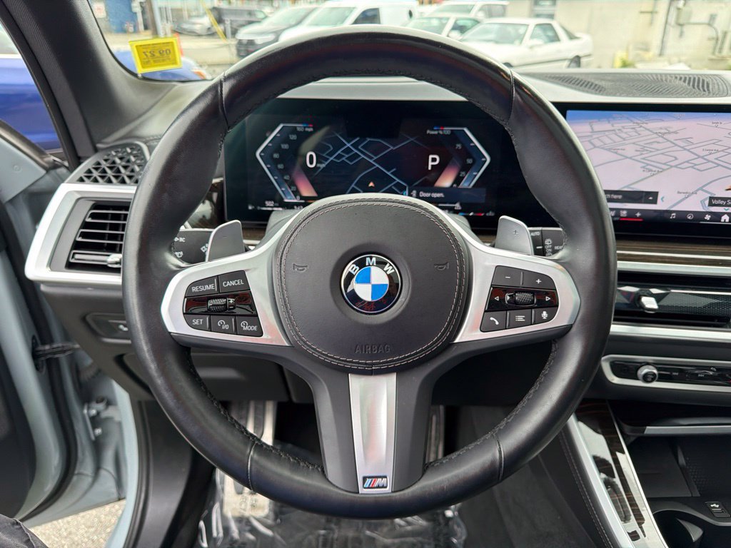 Used 2024 BMW X5 xDrive40i w/ M Sport Package AWD/4WD image 35