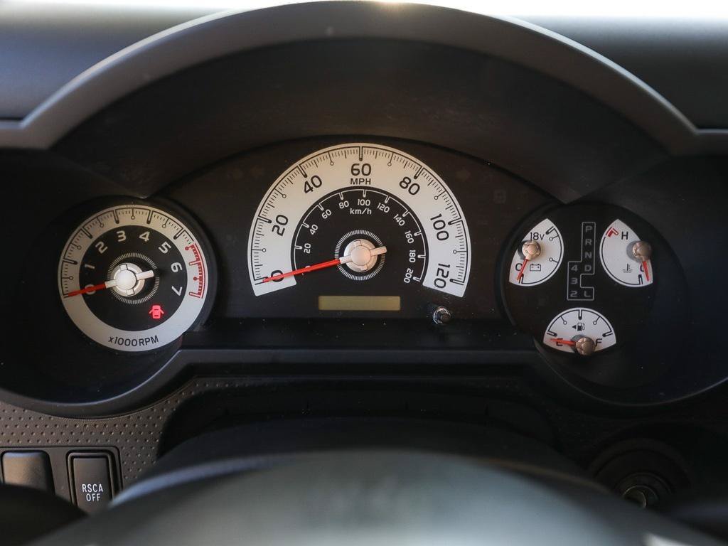 Used 2013 Toyota FJ Cruiser 4WD w/ Upgrade Pkg image 14