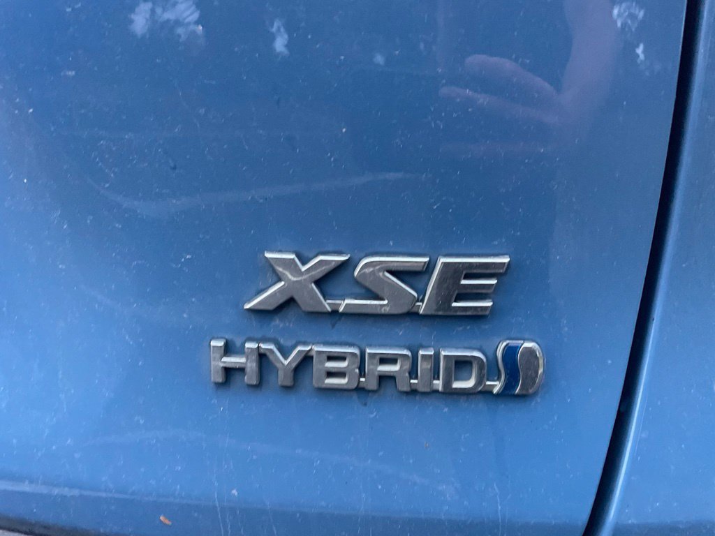 Used 2023 Toyota RAV4 XSE AWD/4WD image 33