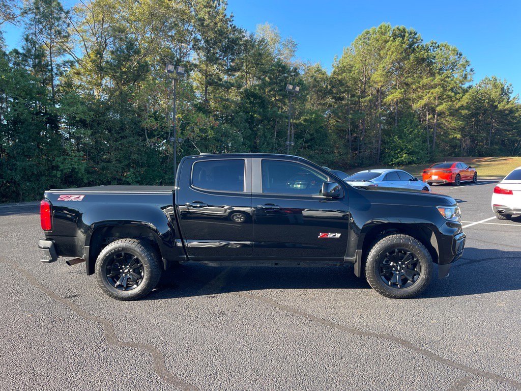 Used 2021 Chevrolet Colorado Z71 w/ Z71 Midnight Edition image 21