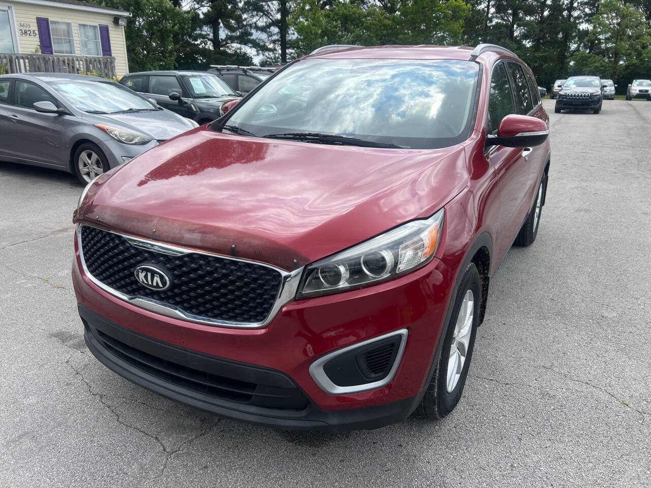 Used 2016 Kia Sorento FWD image 2