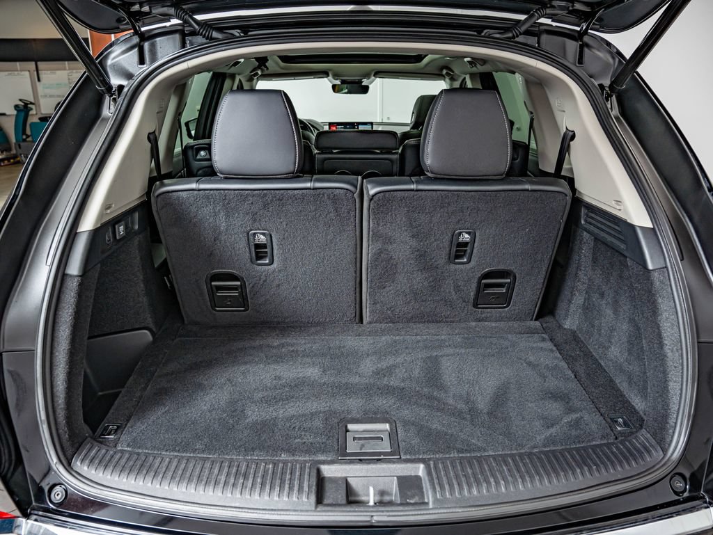 Used 2023 Acura MDX SH-AWD w/ Technology Package image 41