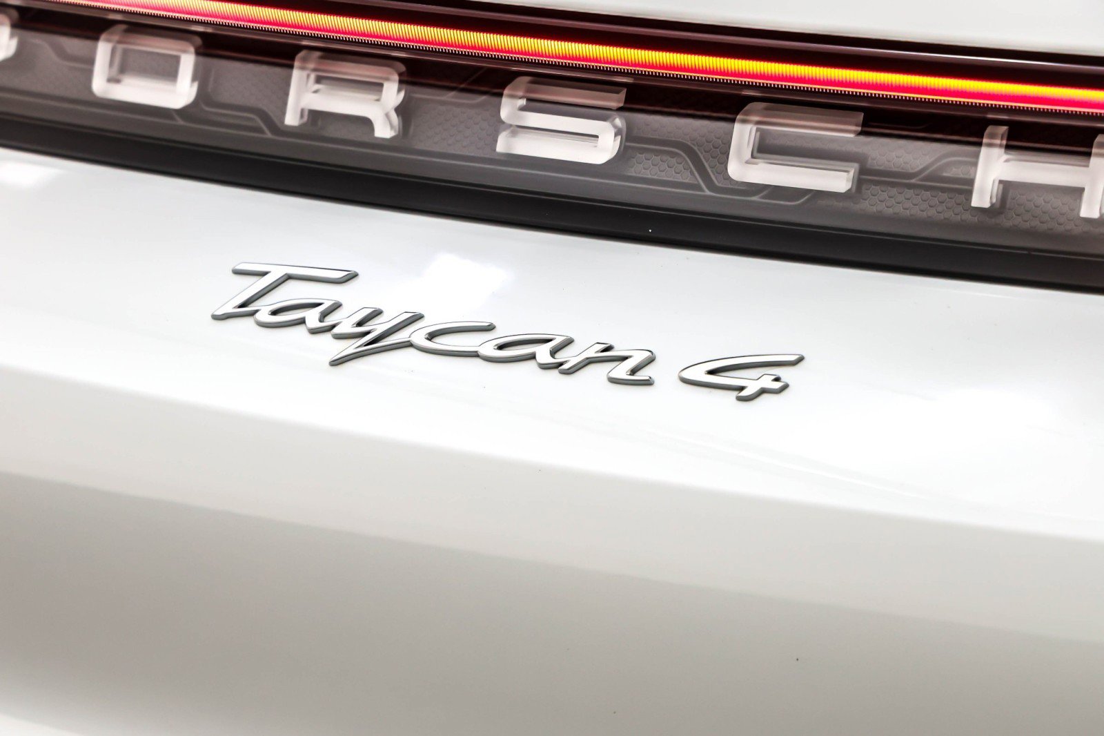 Used 2023 Porsche Taycan 4 Cross Turismo image 10