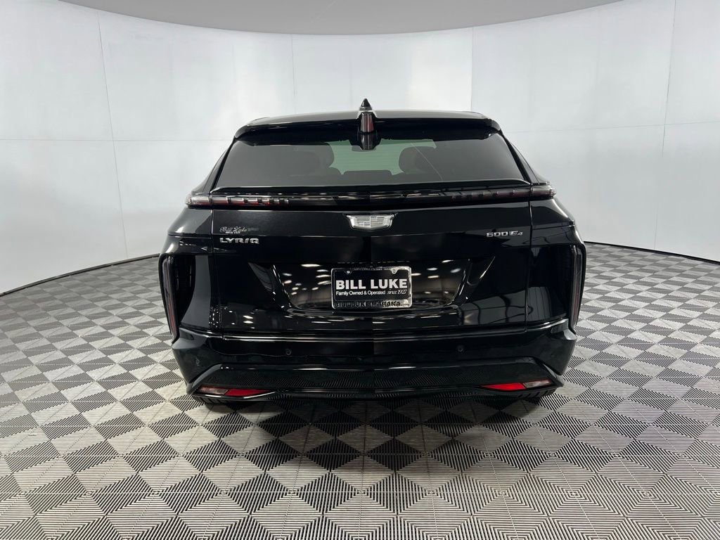 Used 2024 Cadillac Lyriq Sport image 8