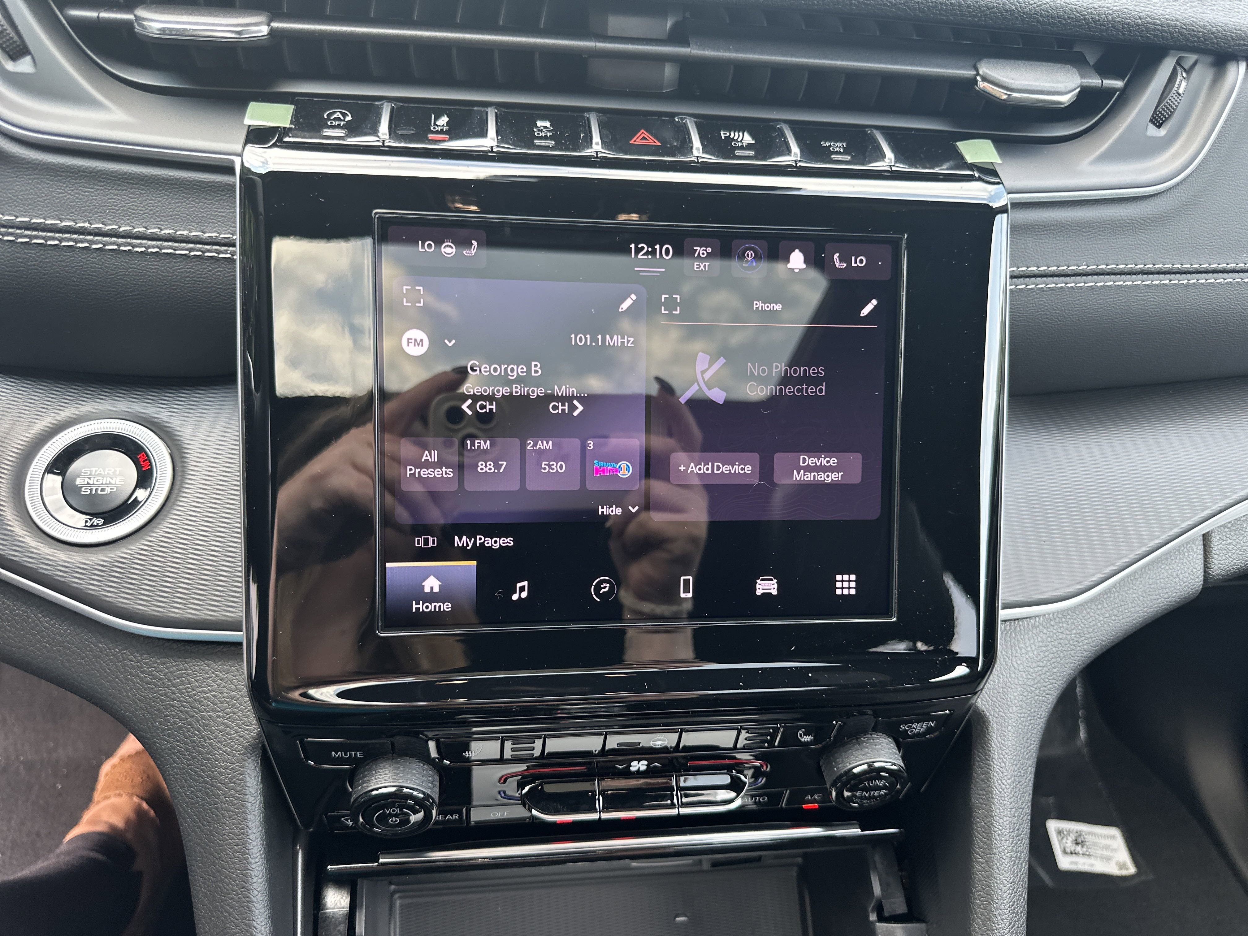 New 2025 Jeep Grand Cherokee L Altitude image 26