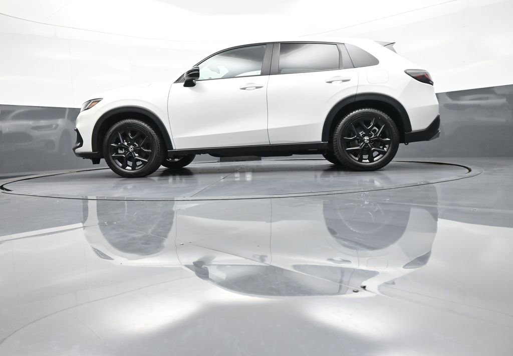 Used 2024 Honda HR-V Sport image 31