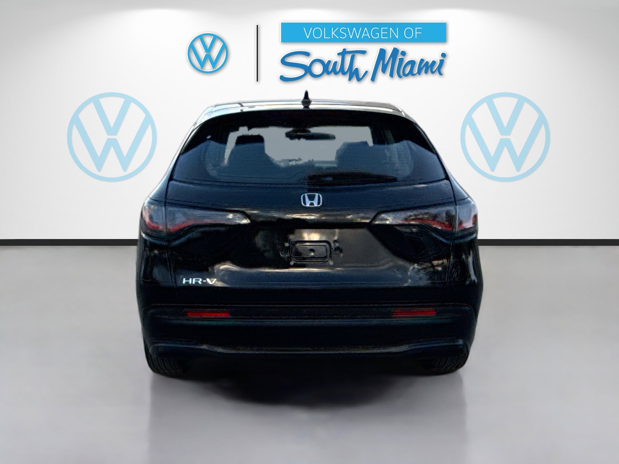 Used 2023 Honda HR-V LX image 6